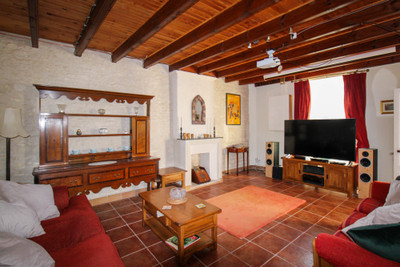 French property for sale in Aumagne, Charente-Maritime - €323,300 - photo 9