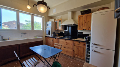 French property for sale in Aigne, Hérault - €430,000 - photo 2