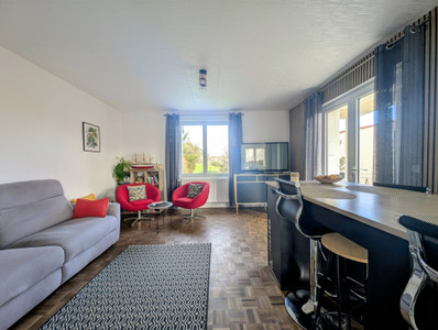 French property for sale in Civray, Vienne - €139,000 - photo 1