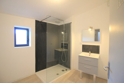 French property for sale in Ginestas, Aude - €136,250 - photo 5