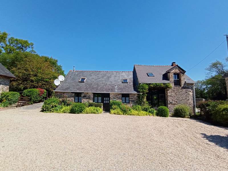 French property for sale in Massérac, Loire-Atlantique - €598,500 - photo 3