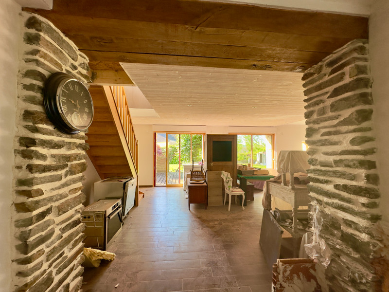French property for sale in Gourin, Morbihan - €330,000 - photo 4