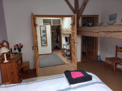 French property for sale in Terres-de-Haute-Charente, Charente - €267,500 - photo 3