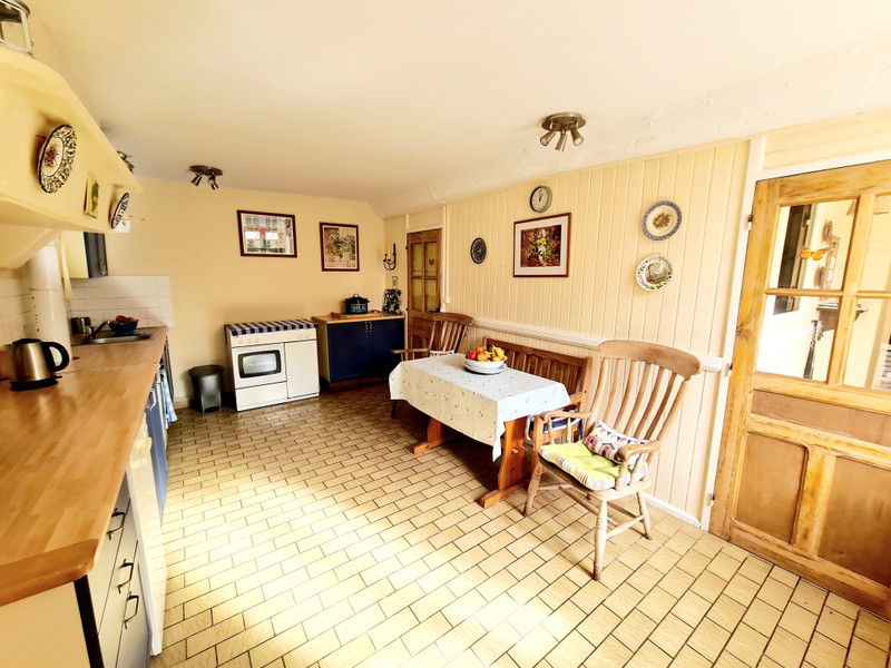 French property for sale in Passais Villages, Orne - €106,000 - photo 3