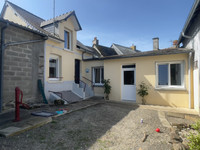 Maison à vendre à Madré, Mayenne - 104.500 € - photo 1