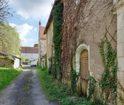Maison à vendre à Villeloin-Coulangé, Indre-et-Loire - 100 000 € - photo 3