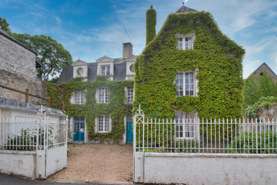 Maison à vendre à Montval-sur-Loir, Sarthe, Pays de la Loire, avec Leggett Immobilier