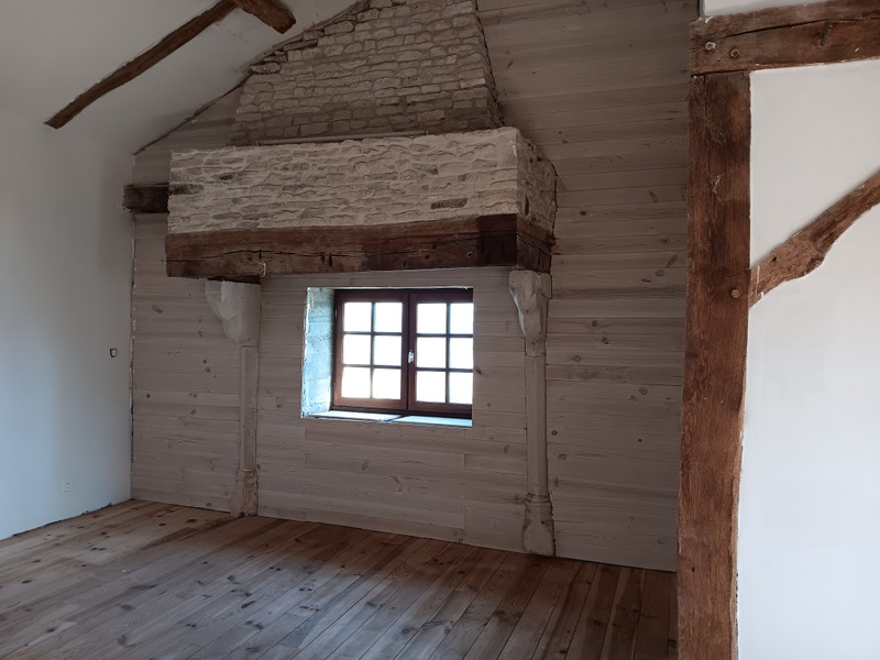 French property for sale in Rom, Deux-Sèvres - €167,400 - photo 5