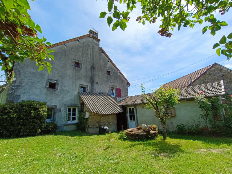 French property for sale in Aubusson, Creuse - €89,900 - photo 3