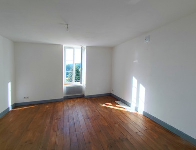 French property for sale in Arfeuille-Châtain, Creuse - €245,000 - photo 3