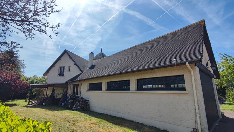French property for sale in Le Dézert, Manche - €369,900 - photo 8
