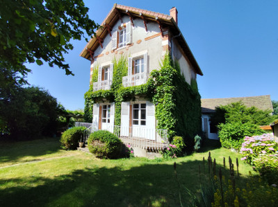 house for sale in Puy-de-Dôme