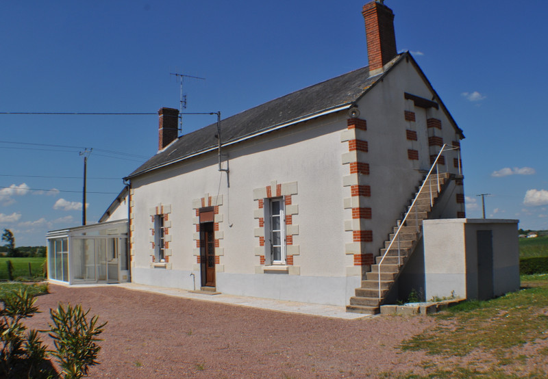 French property for sale in Noyant-Villages, Maine-et-Loire - €152,000 - photo 5