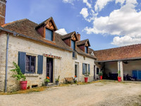 Terrace for sale in Le Controis-en-Sologne Loir-et-Cher Centre
