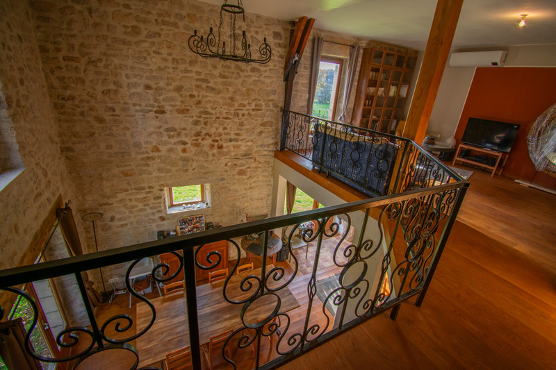 French property for sale in Viam, Corrèze - €318,000 - photo 4