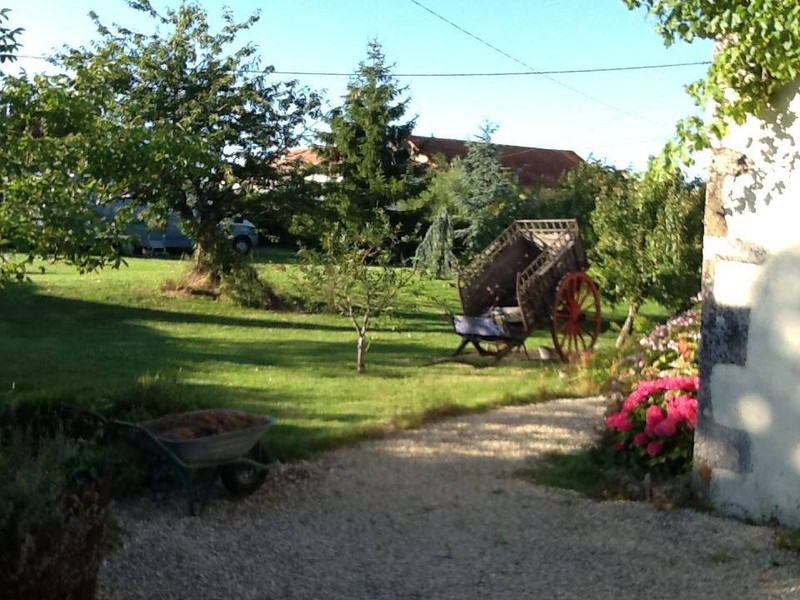 French property for sale in Saint-Martin-l'Ars, Vienne - €267,000 - photo 3