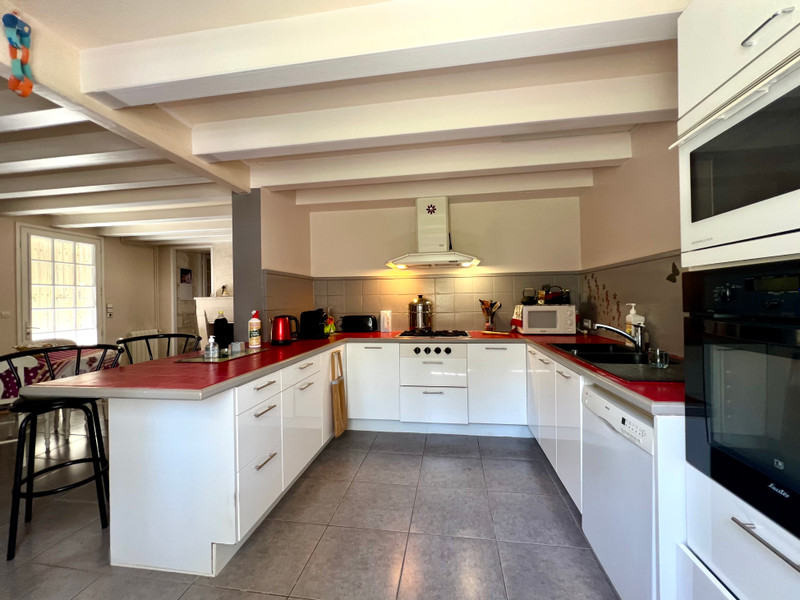 French property for sale in Courcoury, Charente-Maritime - €514,100 - photo 9