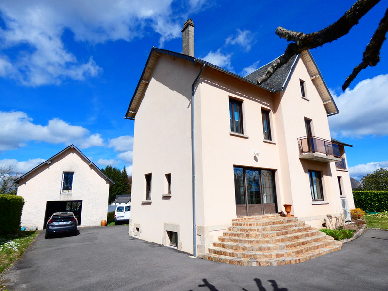 French property for sale in Égletons, Corrèze - €397,500 - photo 9