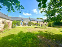Maison à vendre à Pré-en-Pail-Saint-Samson, Mayenne - 199.999 € - photo 1
