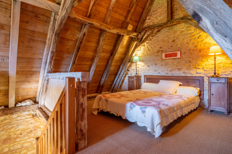 French property for sale in Les Eyzies-de-Tayac-Sireuil, Dordogne - €595,000 - photo 11