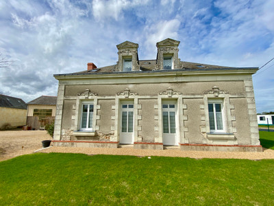 Maison à vendre à Gennes-Val-de-Loire, Maine-et-Loire, Pays de la Loire, avec Leggett Immobilier