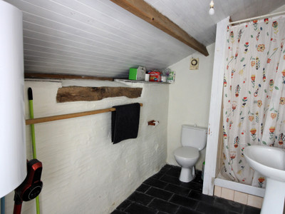 French property for sale in Plonévez-du-Faou, Finistère - €41,300 - photo 7