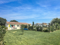 Maison à vendre à Bréville, Charente - 224.700 € - photo 4