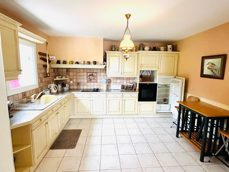 French property for sale in Brignac, Morbihan - €156,500 - photo 3