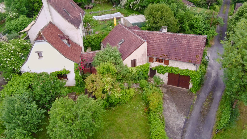French property for sale in Lacave, Lot - €165,000 - photo 0