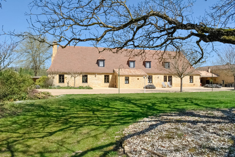 Maison à vendre en Aquitaine Dordogne Le BuissondeCadouin Périgord