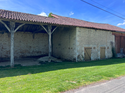 French property for sale in Château-Garnier, Vienne - €189,000 - photo 7