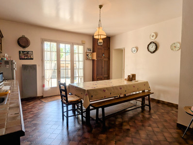 French property for sale in Châlus, Haute-Vienne - €194,400 - photo 6
