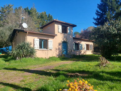 Maison à vendre à Vouzan, Charente, Poitou-Charentes, avec Leggett Immobilier