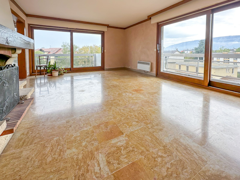 French property for sale in Saint-Julien-en-Genevois, Haute-Savoie - €449,000 - photo 2