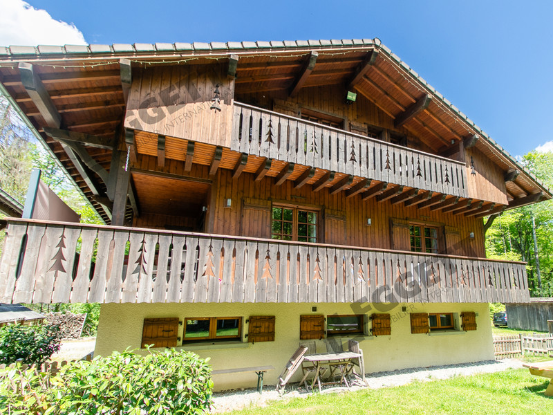 Ski property for sale in Morillon - €938,500 - photo 0