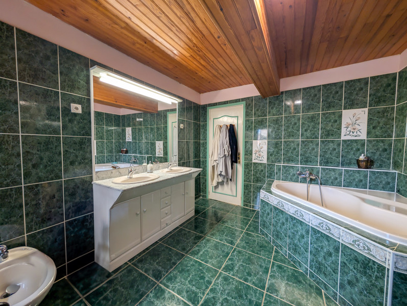 French property for sale in Carcassonne, Aude - €349,000 - photo 6