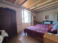 Maison à vendre à Ventouse, Charente - 192.600 € - photo 6