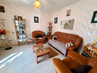 Maison à vendre à Aunac-sur-Charente, Charente - 158.050 € - photo 5