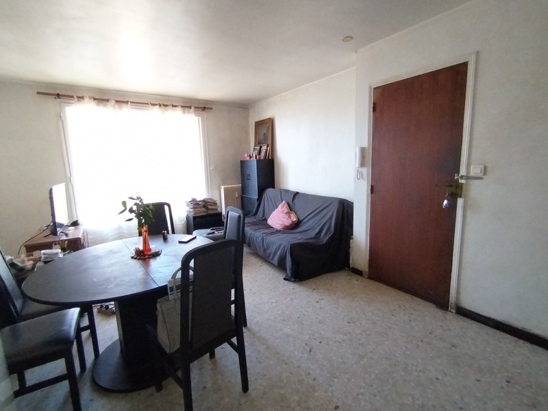 French property for sale in Toulon, Var - €86,000 - photo 5