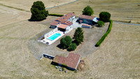 Propriété à vendre à Val des Vignes, Charente - 395 380 € - photo n°13
