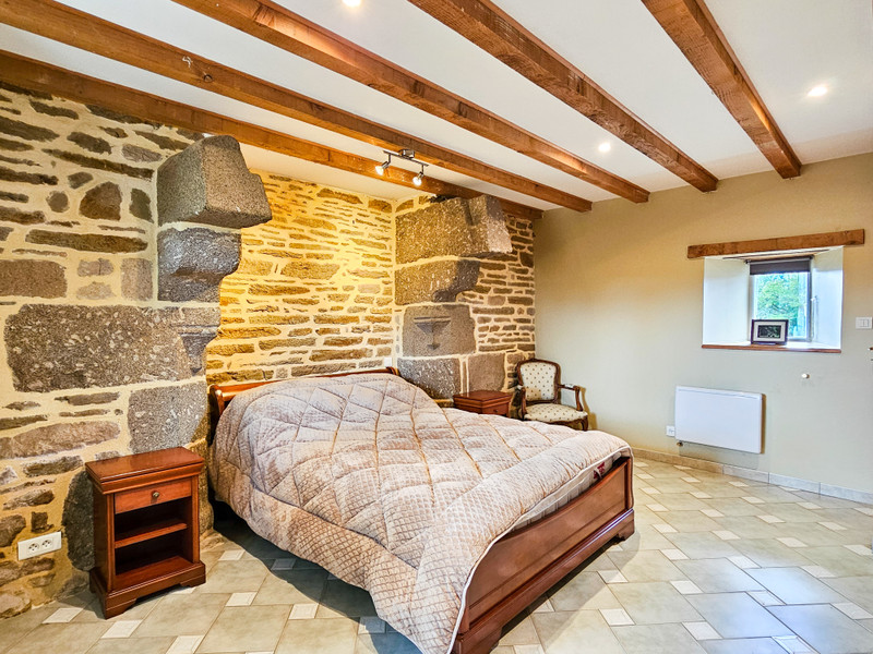 French property for sale in Rostrenen, Côtes-d'Armor - €370,000 - photo 12