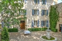 Maison à vendre à Rustrel, Vaucluse - 2.295.000 € - photo 1