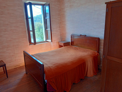 French property for sale in Bar, Corrèze - €162,000 - photo 5