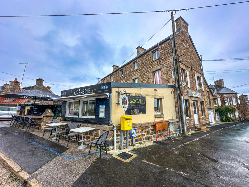 French property for sale in Fermanville, Manche - €183,600 - photo 1