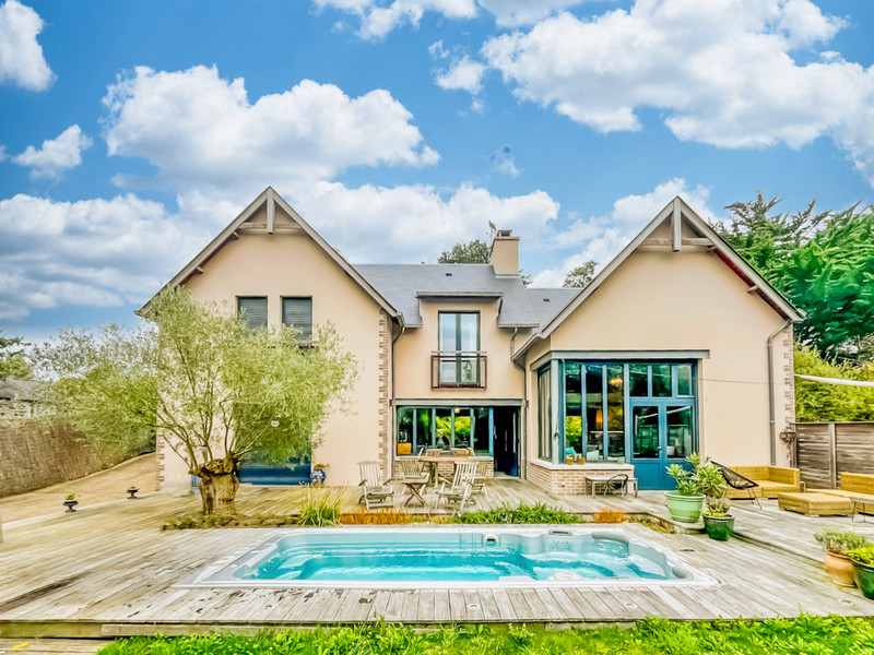 French property for sale in Saint-Briac-sur-Mer, Ille-et-Vilaine - €1,583,000 - photo 0