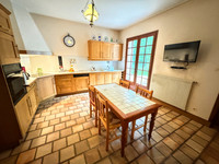 Maison à vendre à Montmoreau, Charente - 388.000 € - photo 6