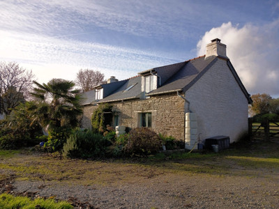 French property for sale in Laz, Finistère - €583,000 - photo 1