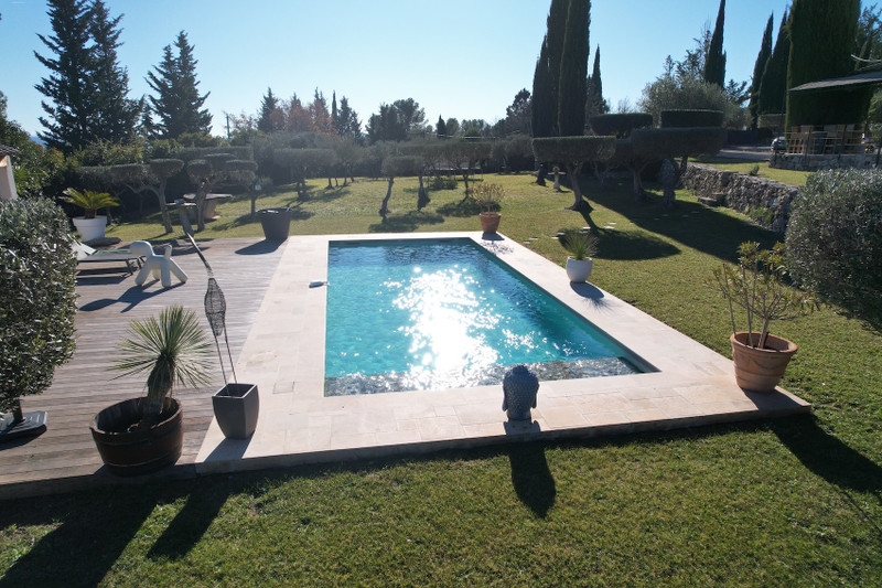 French property for sale in Cotignac, Var - €1,365,000 - photo 3