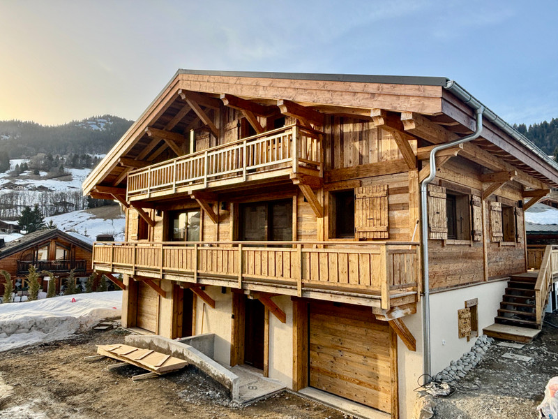 French property for sale in Megève, Haute-Savoie - €1,280,000 - photo 1