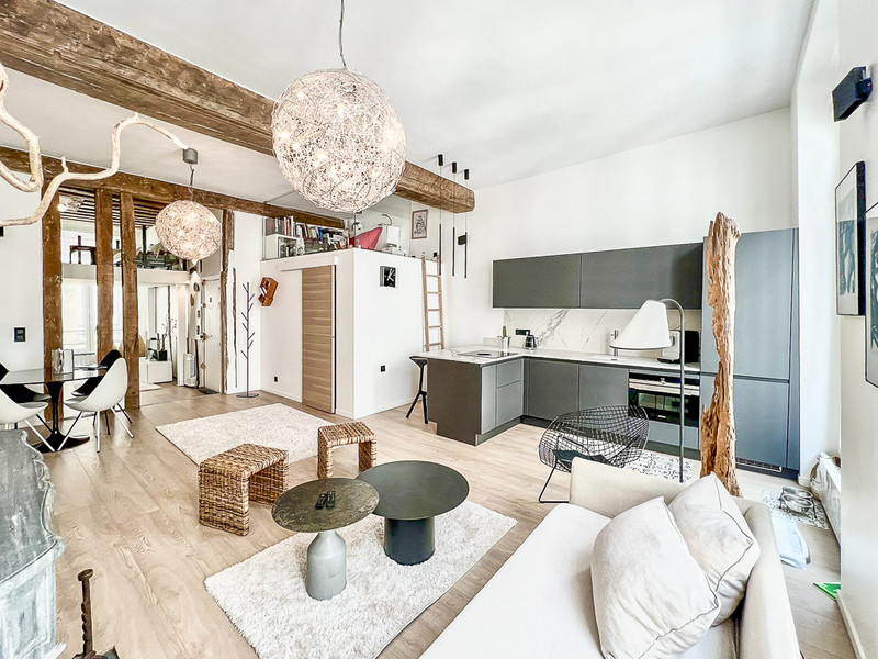 French property for sale in Paris 4e Arrondissement, Paris - €1,380,000 - photo 2